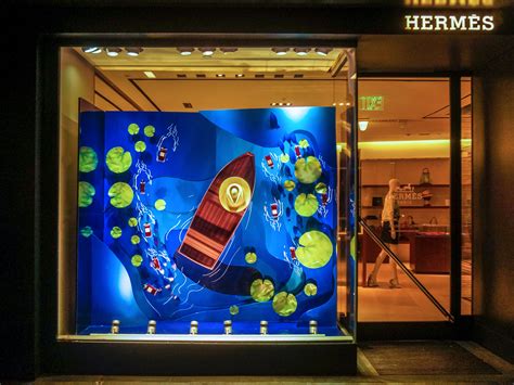 How to Design a Window Display 的图像结果