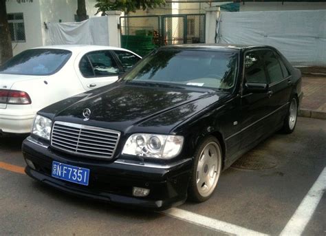 Mercedes-Benz S-class (W140) with a Body Kit in China - CarNewsChina.com