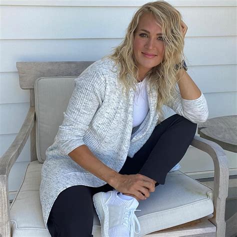 Kay/Carrie Underwood on Tumblr