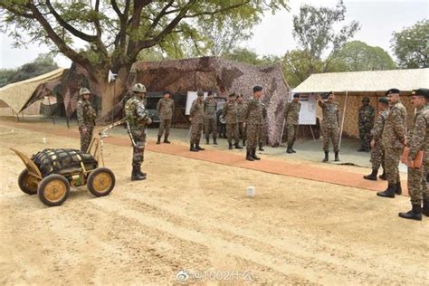 ӡ������Ϊ���й�������ͻ��׼��