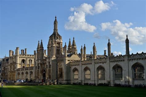 剑桥大学的五个优势专业和五个容易录取的专业 | 英萃国际课程在线