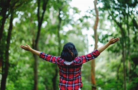 Living freely and being happy every day smiling and being happy being ...