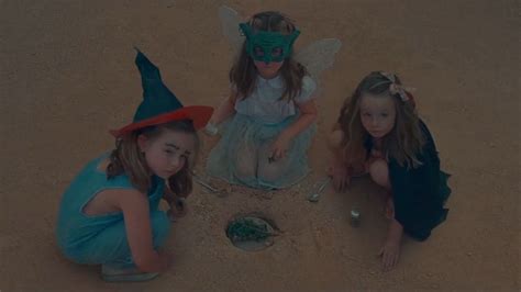 Alien Space City 的图像结果