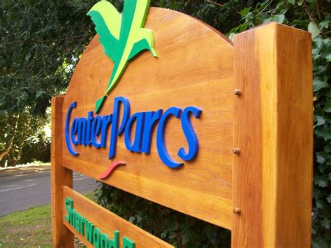 External Signage 的图像结果