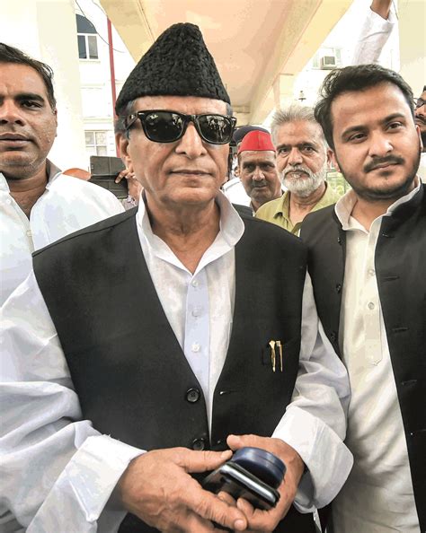 SC asks EC not to issue bypoll notification till November 10