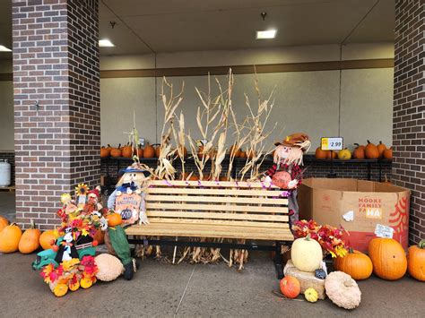 COUNTY FAIR FOOD STORE - Mitchell SD - Hours, Directions, Reviews ...