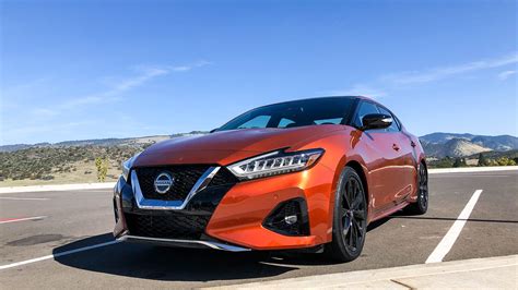2020 Nissan Maxima SR is Still a Sporty Surprise