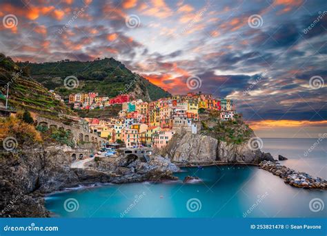 Manarola, La Spezia, Italy Coastal View in Cinque Terre Stock Photo ...