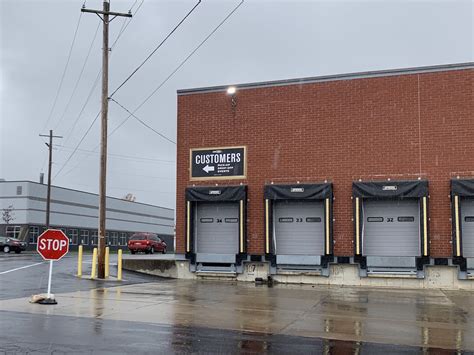 EVERYTHING BUT THE HOUSE (EBTH) - Blue Ash OH - Hours, Directions ...