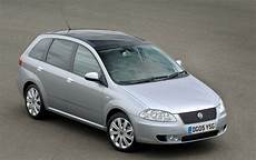 Fiat Croma by Fiat Croma Hatchback Review 2005 2007 Parkers Fiat Croma