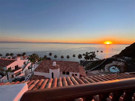 Gorgeous Catalina Villa in Hamilton Cove - Condominiums for Rent in ...