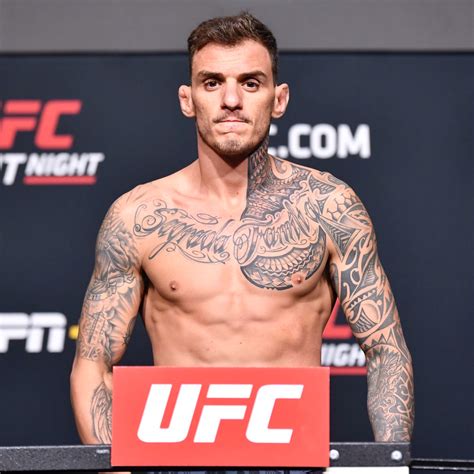 Khabib Nurmagomedov Quits MMA: Alexander Volkanovski Backed by 13th ...