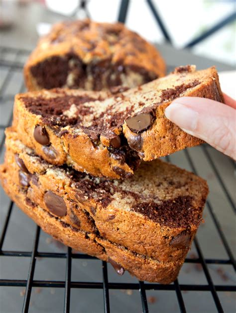 Chocolate Banana Swirl Loaf Cake - Brownie Bites Blog