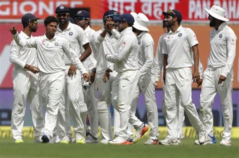 Kuldeep Yadav restricts Australia to 208/6 at tea - Photos,Images ...