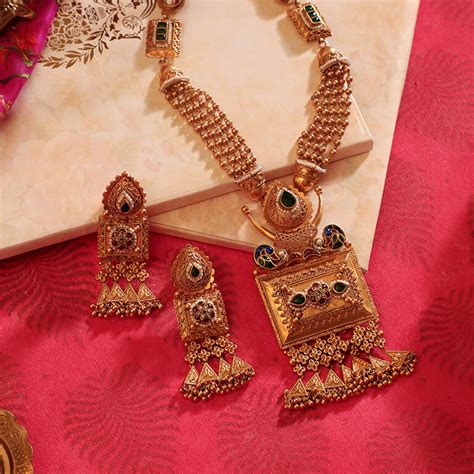 Buy Antique Set Online | Antique Set by Manubhai.