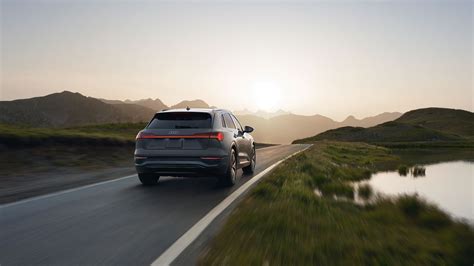 2024 Audi Q8 e-tron | Audi North OC