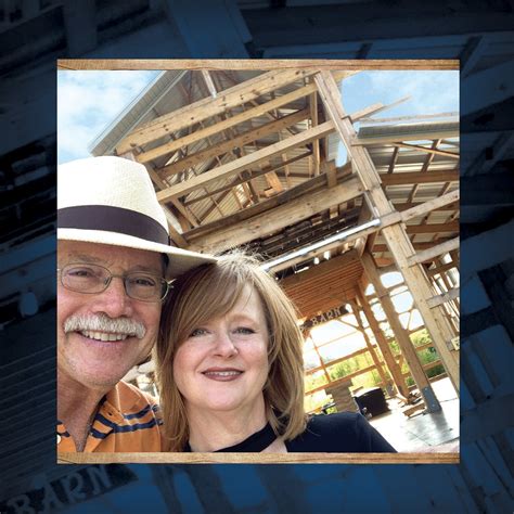 Scott and Suzy Phillips Applaud Woodworkers’ Ingenuity during The Amer ...