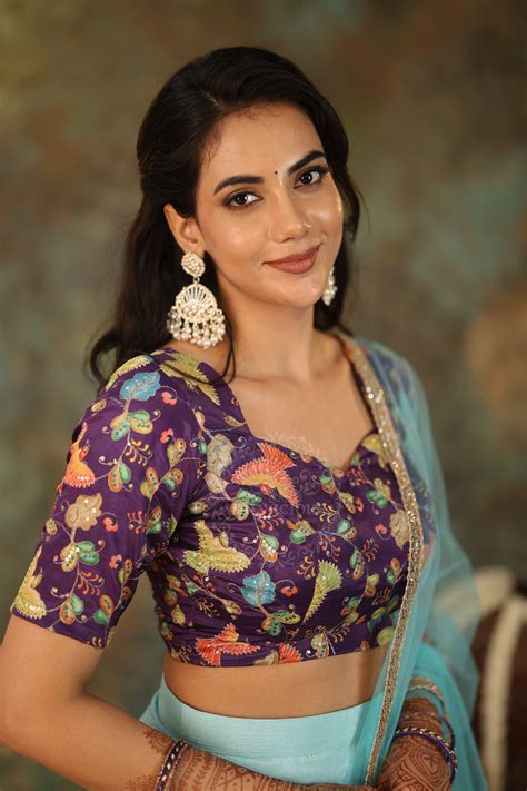 Kangana Collection – Vivaciousdesignerboutiq