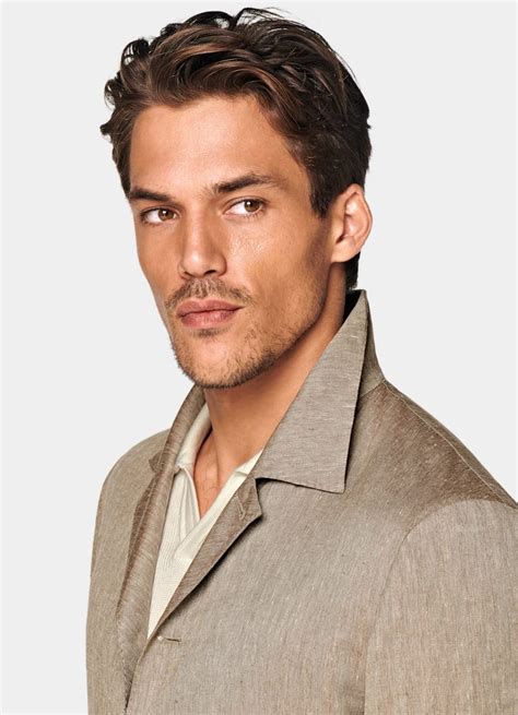 Taupe Casual Set in Linen Silk Solaro | SUITSUPPLY