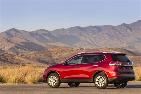 2015 Nissan Rogue Goes On Sale in the US