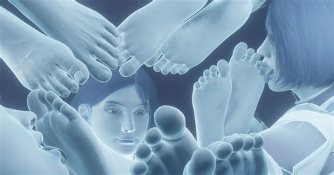 legs, barefoot, bare soles / Cortana Party - pixiv