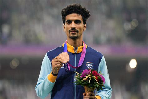 Gulveer Singh smashes own 5000m record, performance would have fetched ...