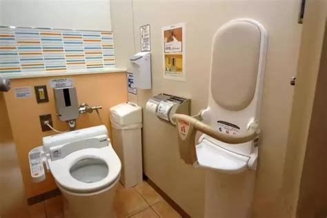 日本厕所 | 这哪里是去“方便”，简直是在享受！ - 知乎