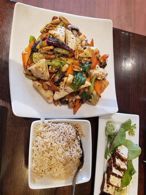 Zheng Asian Bistro - Glenwood Springs Colorado Restaurant - HappyCow