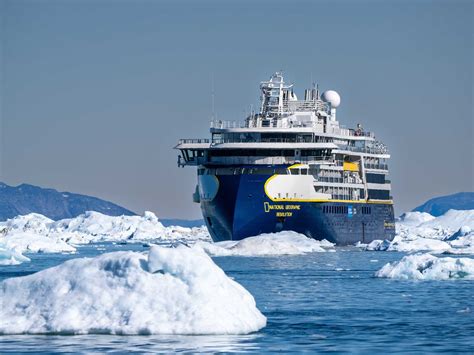 Which Should I Visit: Antarctica VS The Arctic Expedition Cruises