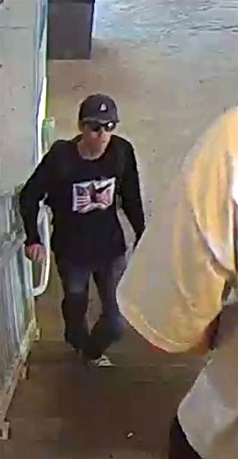 Tyler Robinson named suspect in Charlie Kirk shooting: What to know ...