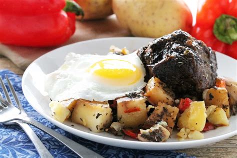 Slow Cooker Short Rib Hash - Cafe Delites