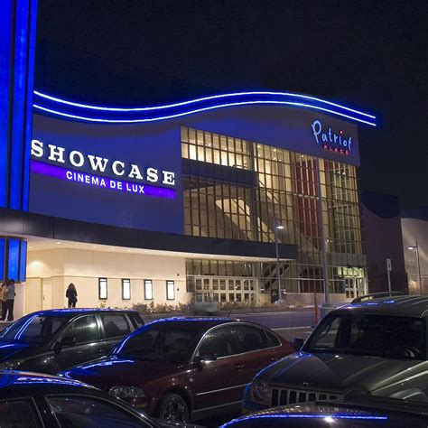 Showcase Cinema De Lux | Movie Theater | Patriot Place