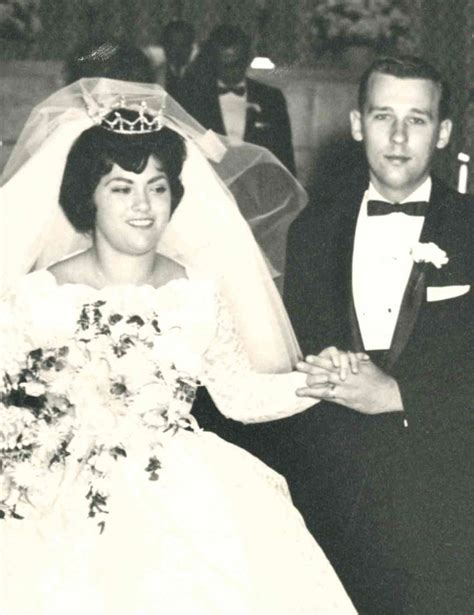 Donna L. Wolf - 2021 - EC Nurre Funeral Homes