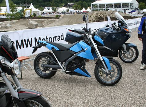 G650X conversion (PR) Moto to Hypermoto | Motorcycle Accessory Hornig ...