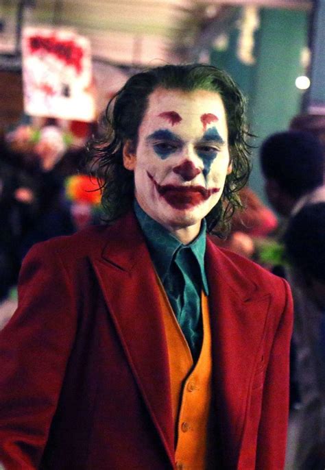 Joker (2019) - Movie Screencaps.com | Joker smile, Film stills, Joker ...