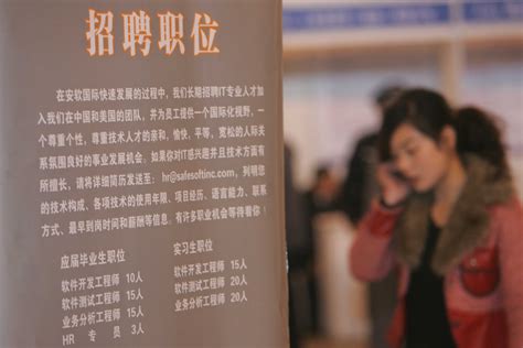 上半年赚了36.51亿港元，国泰管理层这样看下半年市场