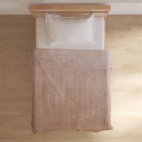 Buy Nesta Flannel Single Blanket from Home Centre at just INR 499.0