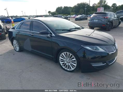 Report 3LN6L2JK7GR602848 LINCOLN MKZ 2016 Black Gasoline - price and damage history