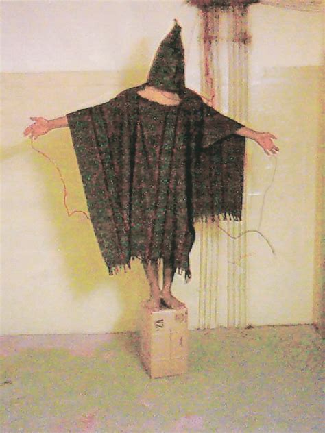 pictures of abu ghraib prisoners 的图像结果