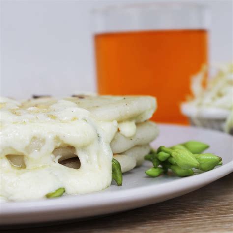 Pupusa de Queso con Loroco - Rio Grande Foods
