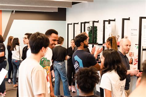 Shelfie Program - Shift Retail Lab - Virginia Commonwealth University