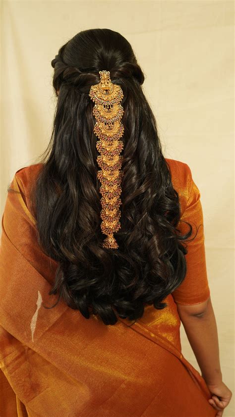 Best South Indian Bridal Hairstyles for a Stunning Look