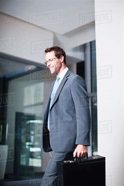 Businessman with Briefcase 的图像结果