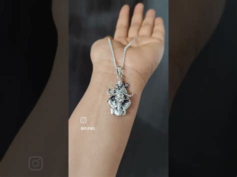 Silver Pendents - Pure Silver Mahadev Pendant Manufacturer from Mumbai