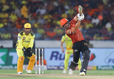 CSK vs SRH मुकाबले में किसका पलड़ा है भारी?