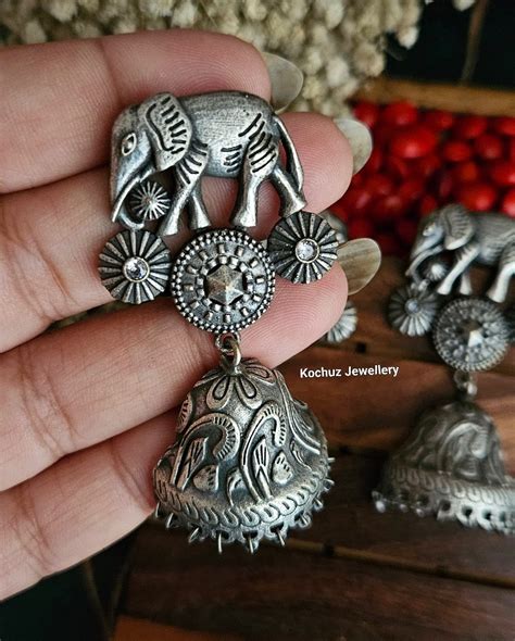 EAR1116 - Elephant Jhumka – KOCHUZ JEWELLERY