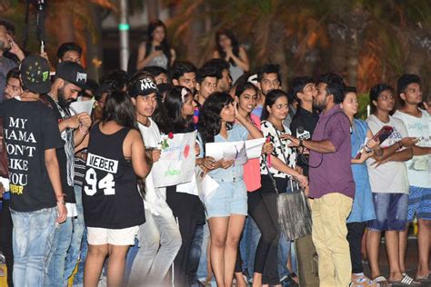 Will Justin Bieber's concert in Mumbai be bigger than Coldplay's? Pics ...