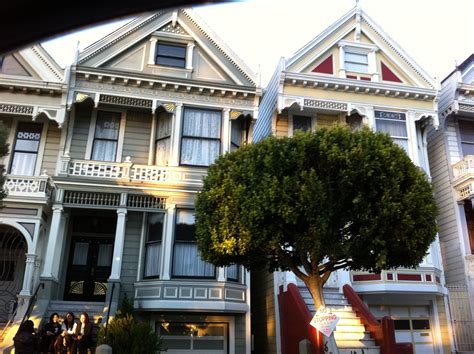 Full House, San Francisco...why can't I remember the name of the street ...