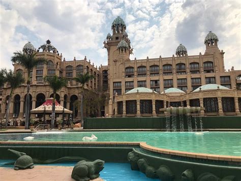 THE PALACE POOL DECK, Sun City - Restaurant Reviews, Phone Number ...