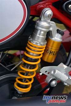 Moto Guzzi V7 Racer Ohlins by Moto Guzzi V7 Iii Racer Review Motorcycle Tests Mcnews Moto Guzzi V7 Racer Ohlins